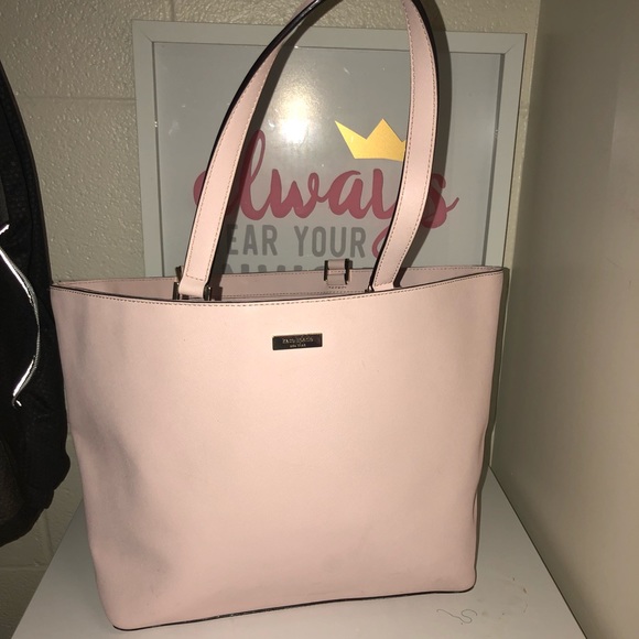 kate spade Handbags - CLEARANCE!!!! KATE SPADE LIGHT PINK TOTE